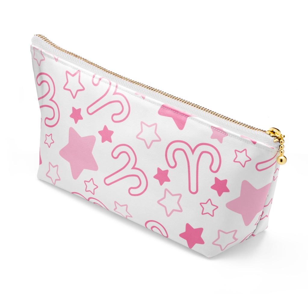 ピンク色のおひつじ座のポーチ