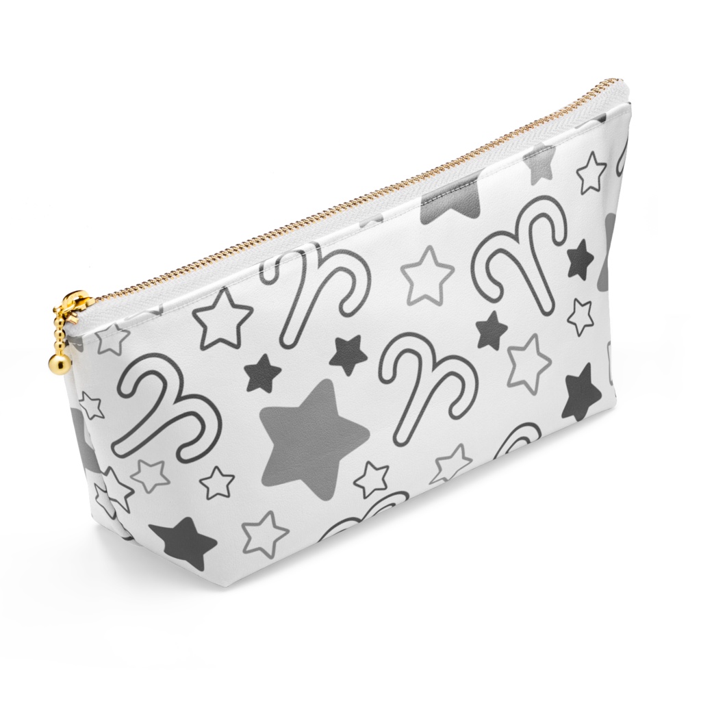 黒色のおひつじ座のポーチ