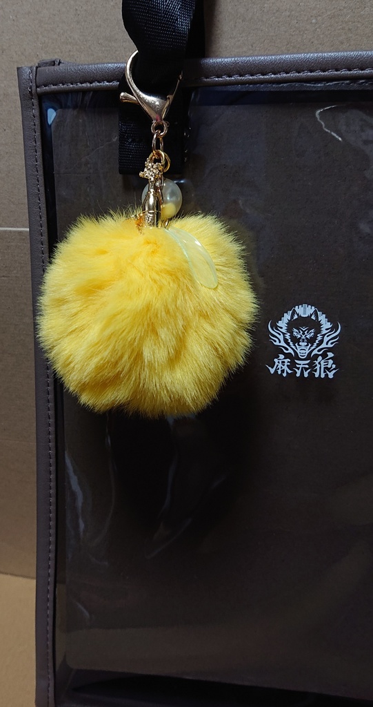 ✨🥂の日記念✨ポンポンチャーム