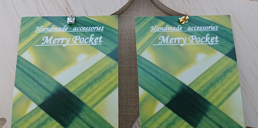 リーダーズなピアス❤️💙💛🤍💜🧡