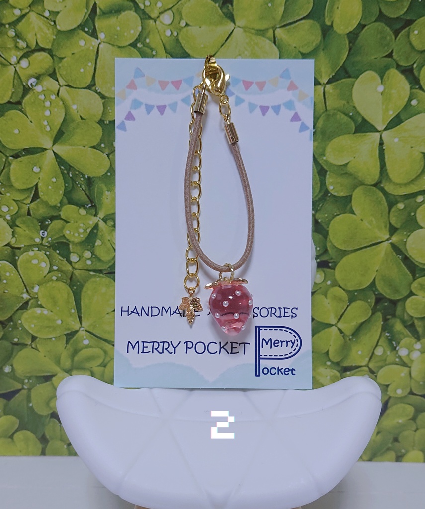 🍓イチゴのポーチ💛金色💛