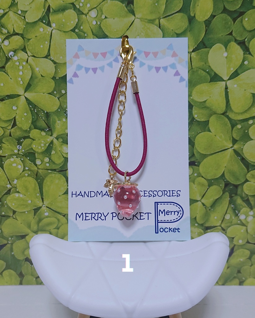 🍓イチゴのポーチ💛金色💛