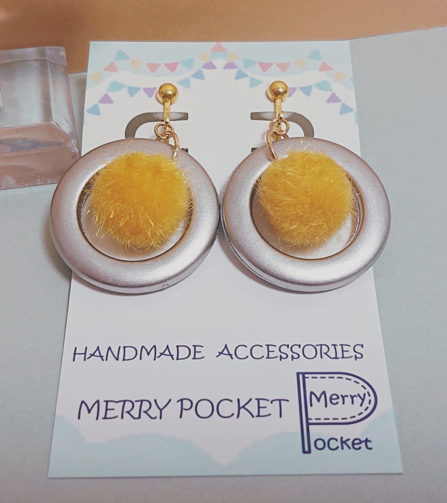 🟡冬のシンプルピアス・イヤリング🟡