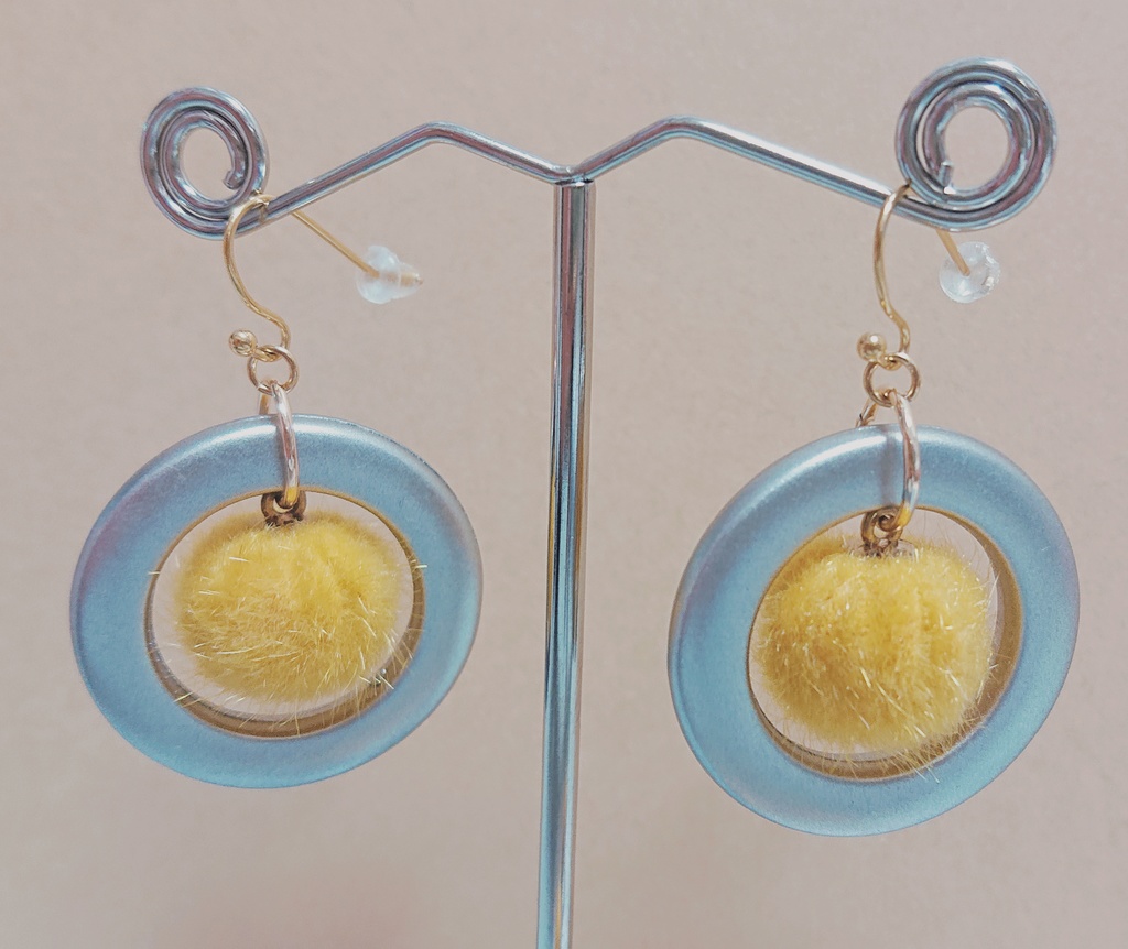 🟡冬のシンプルピアス・イヤリング🟡