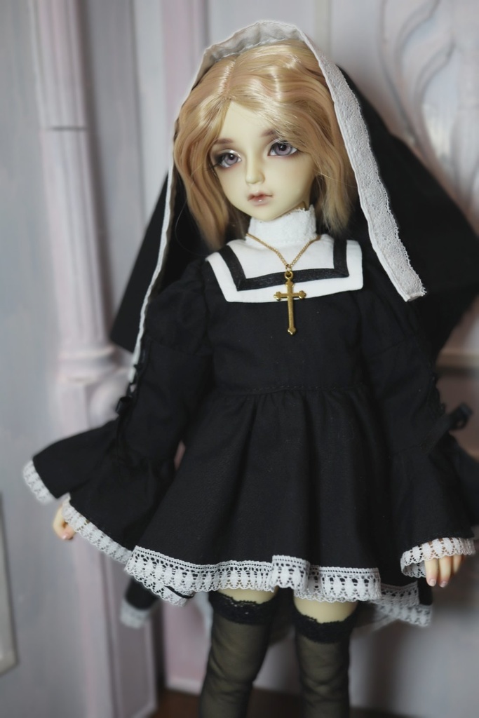 SDM MDD　シスター服