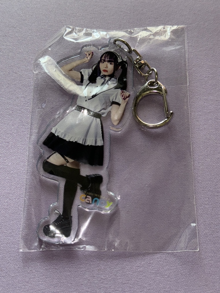 あむちゃん　メイド服アクキー