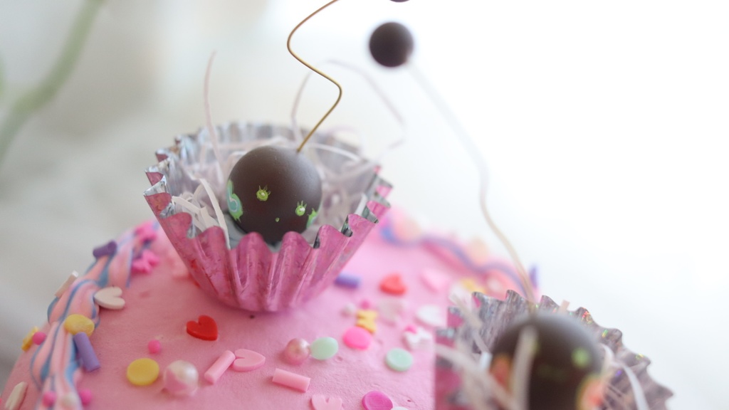 チョコレートに擬態したいなんか妖怪&ぼろぼろ民族ささき