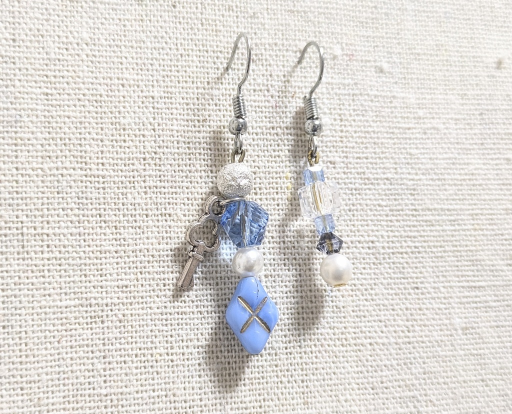 イライアス イメージピアス