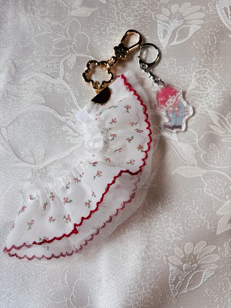 西師弟スマホストラップ(クロエ赤レース)