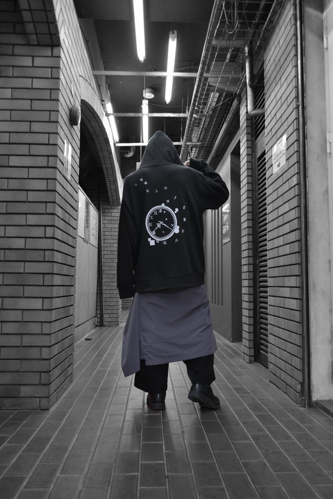 ALT+LOSS 「Time Lost」パーカー BLACK・WHITE