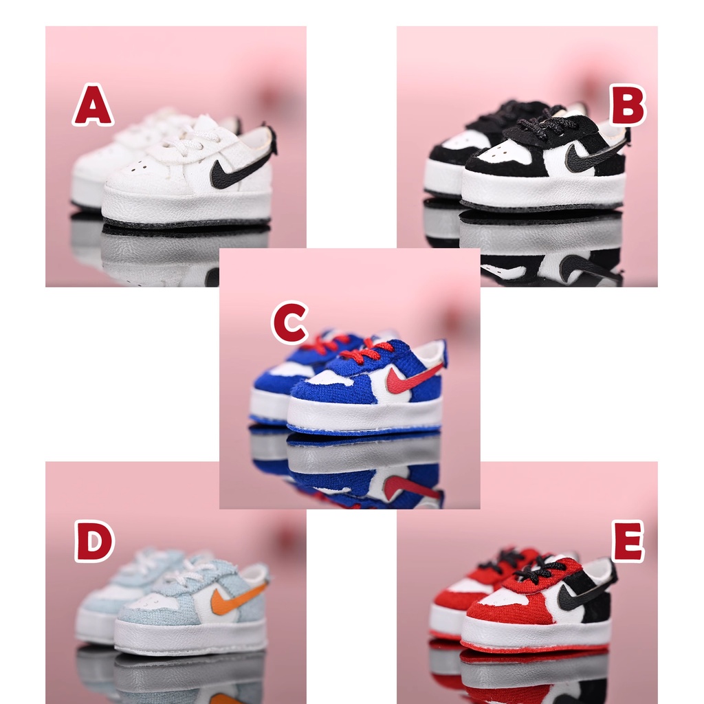 5色 NIKE スポーツシューズ 単品 オビツ11服