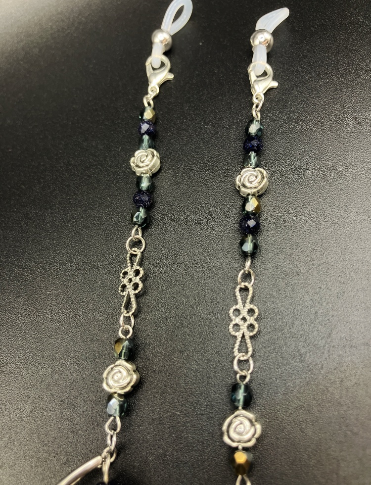 【メガネチェーン】ブラック×シルバー (ニッケルフリー)ハンドメイド