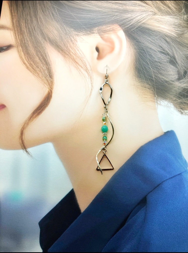 【ピアス イヤリング】ミントグリーン×シルバー