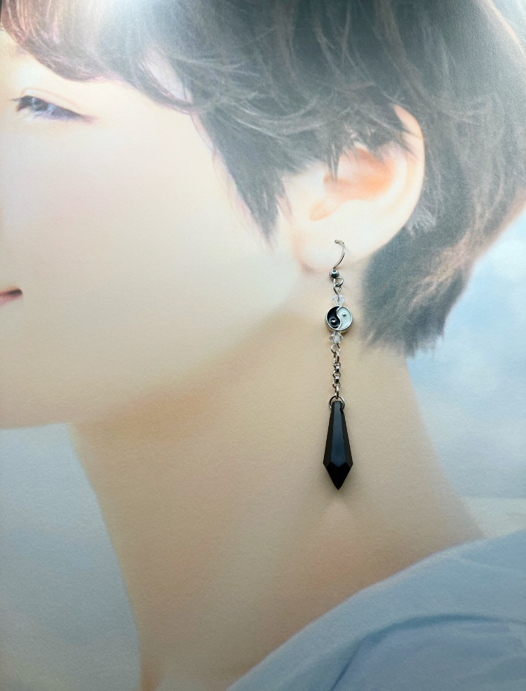 【ピアス イヤリング】ブラック×シルバー ハンドメイド サージカルステンレス