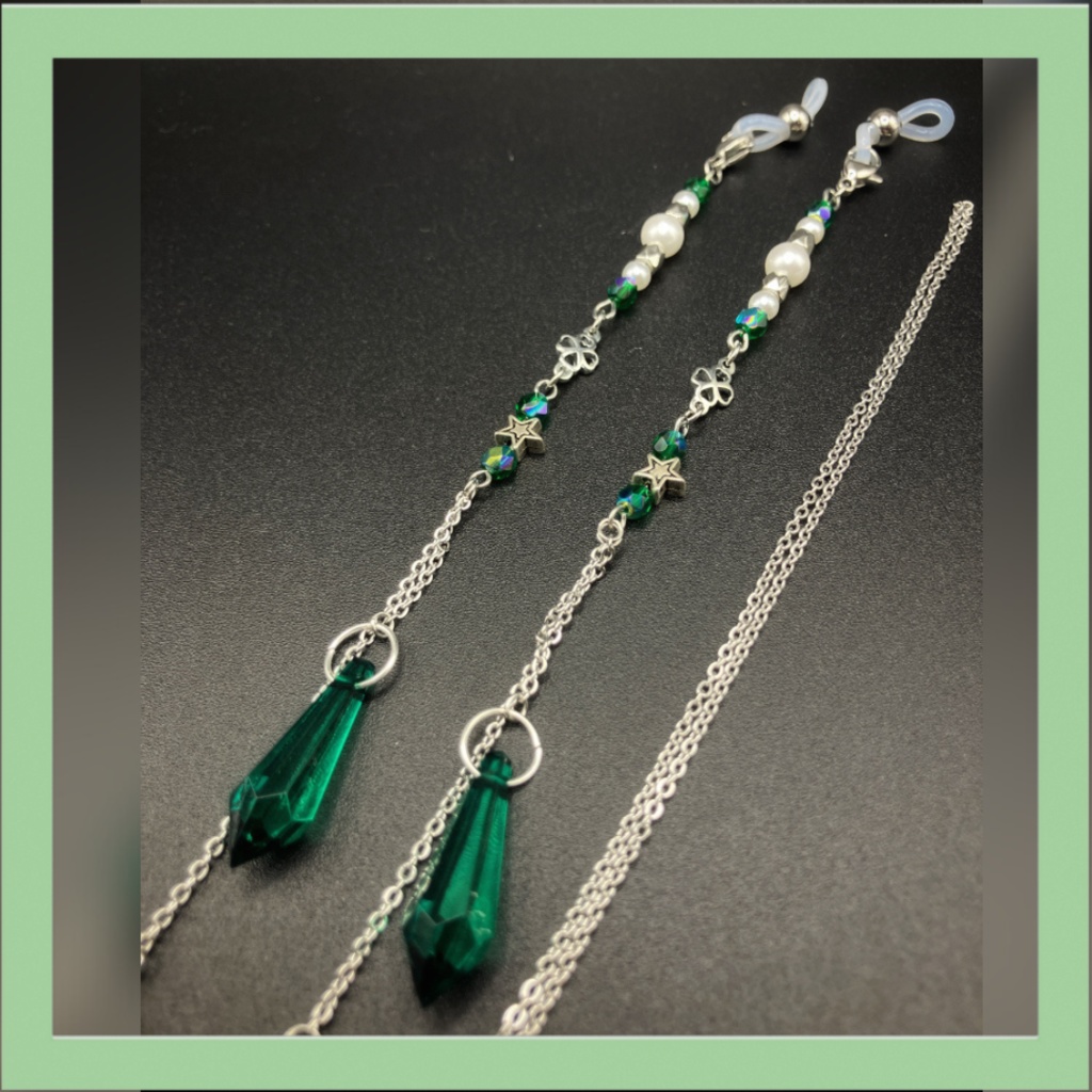 【メガネチェーン】グリーン×シルバー　ニッケルフリー ハンドメイド