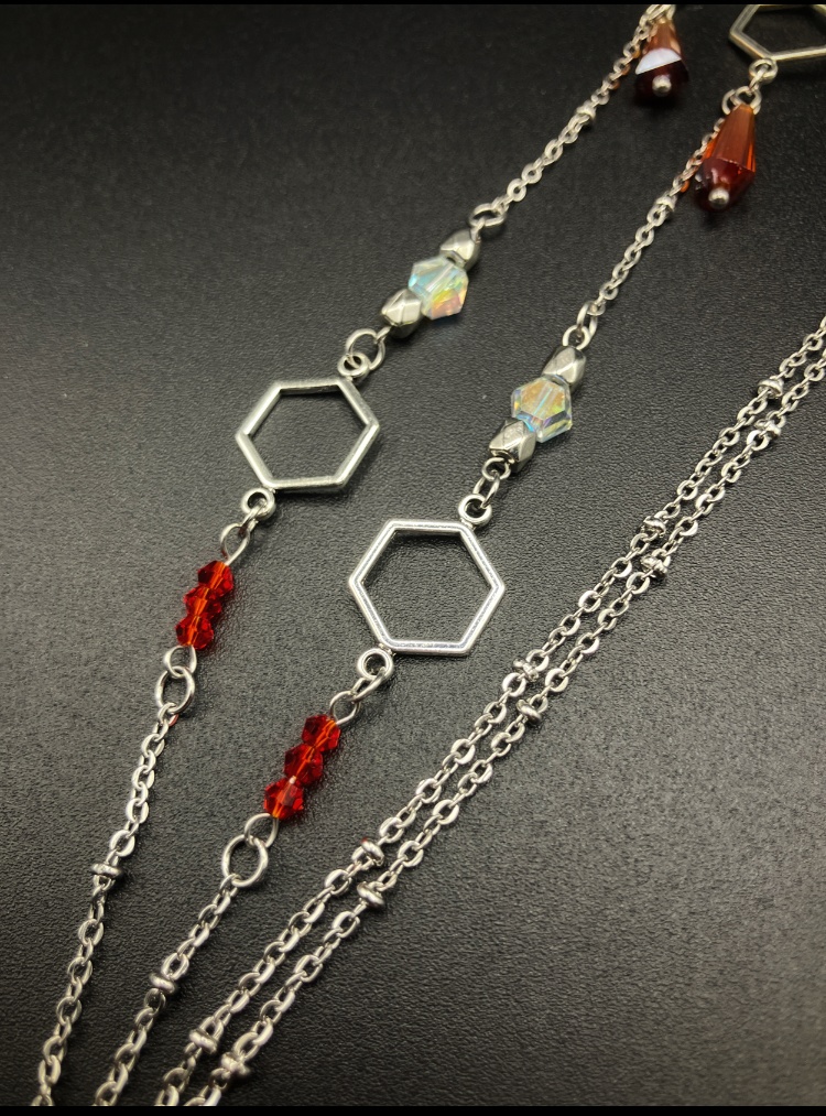 【メガネチェーン】レッド×シルバー (ニッケルフリー)ハンドメイド