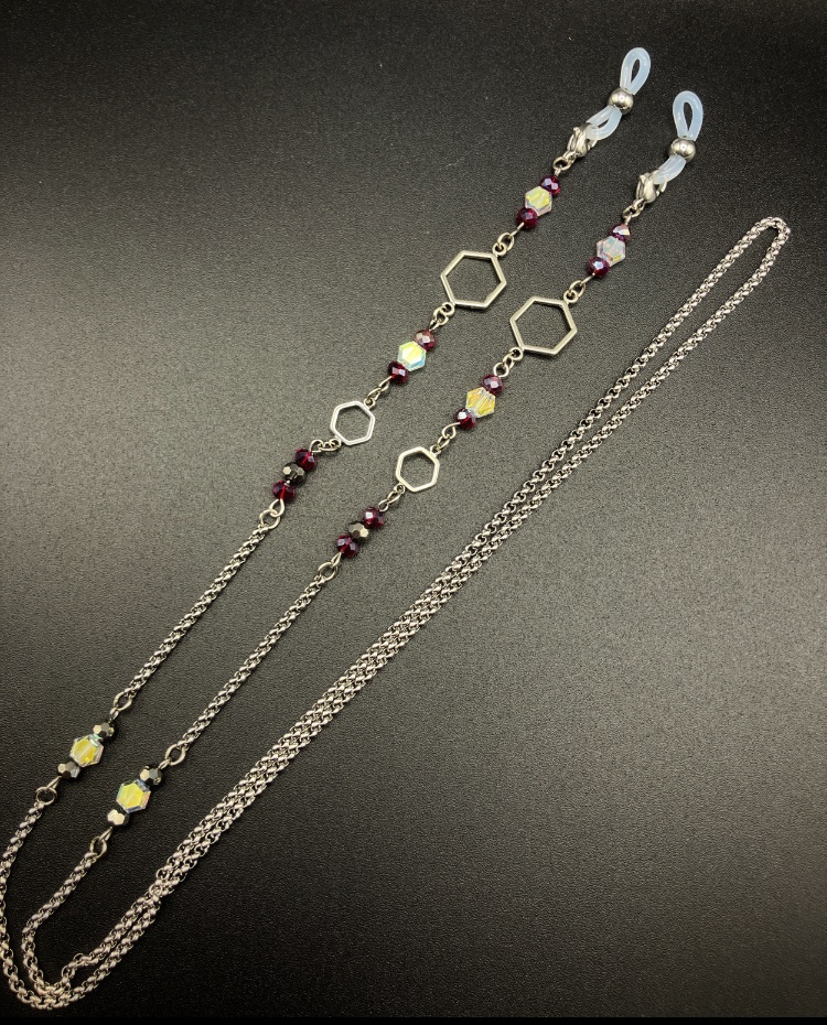 【メガネチェーン】レッド×シルバー (ニッケルフリー)ハンドメイド