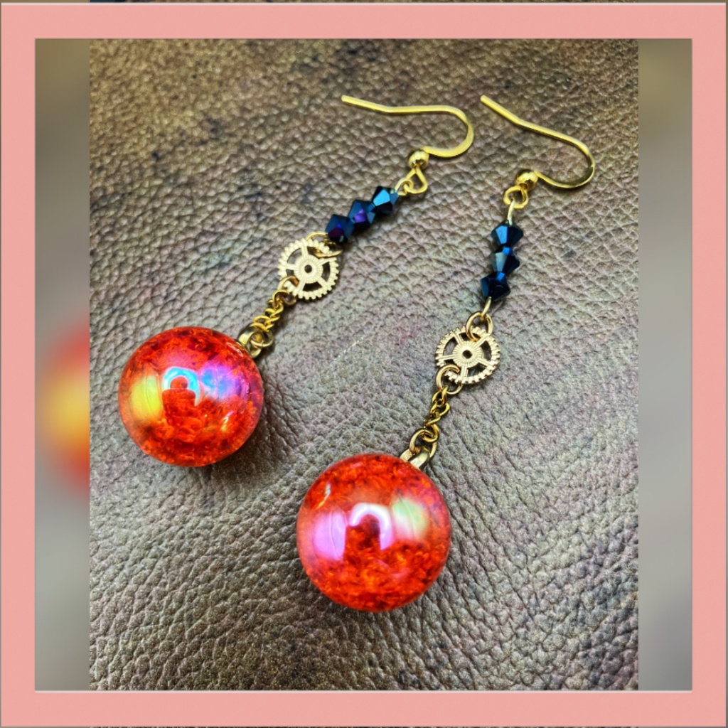 【ピアス イヤリング】レッド×ゴールド　ハンドメイド　ニッケルフリー