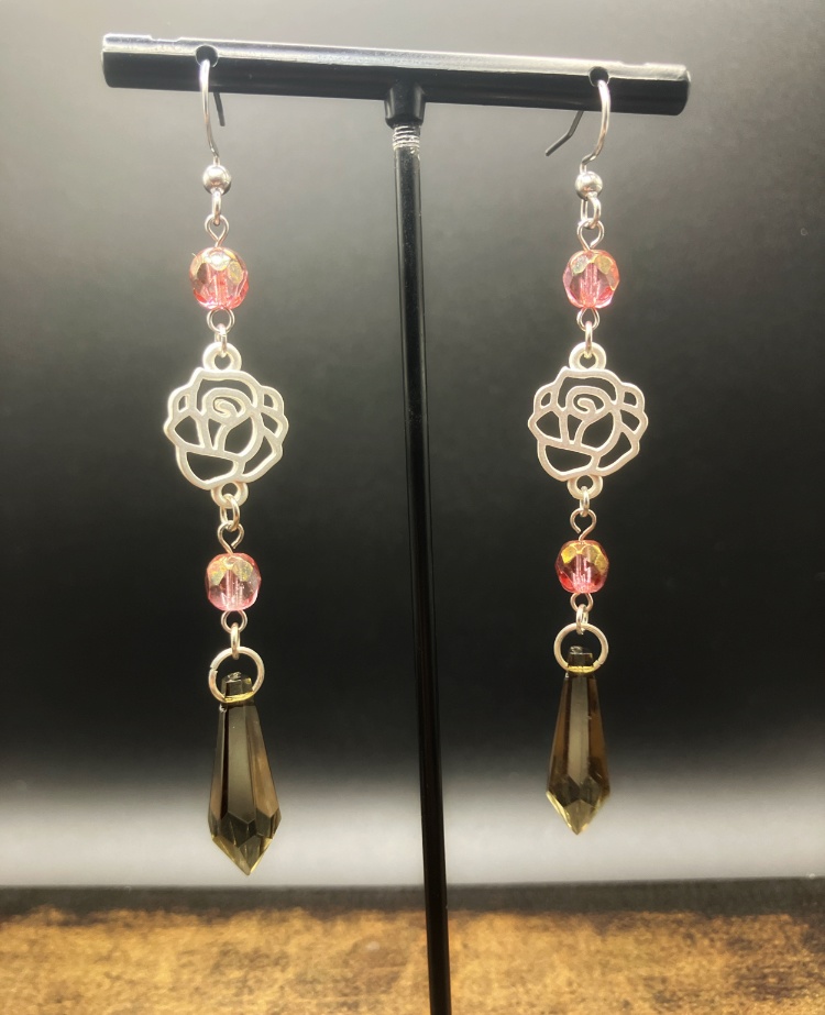 【ピアス イヤリング】レッド ピンク×シルバー ハンドメイド ニッケルフリー