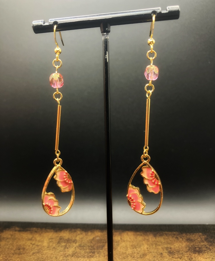 【ピアス イヤリング】ピンク×シルバー ハンドメイド ニッケルフリー
