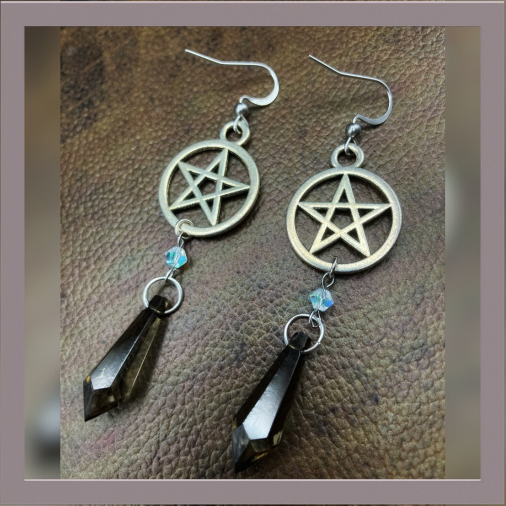 【ピアス イヤリング】ブラック×シルバー ハンドメイド ニッケルフリー