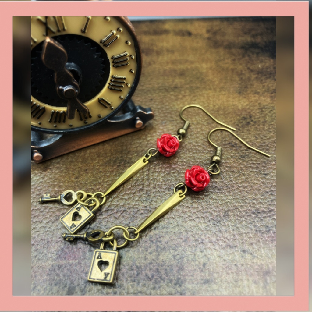 【ピアス イヤリング】レッド×ゴールド ハンドメイド ニッケルフリー