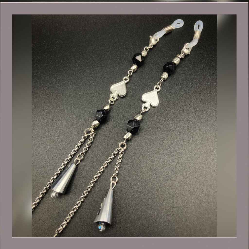 【メガネチェーン】ブラック×シルバー　(ニッケルフリー)ハンドメイド