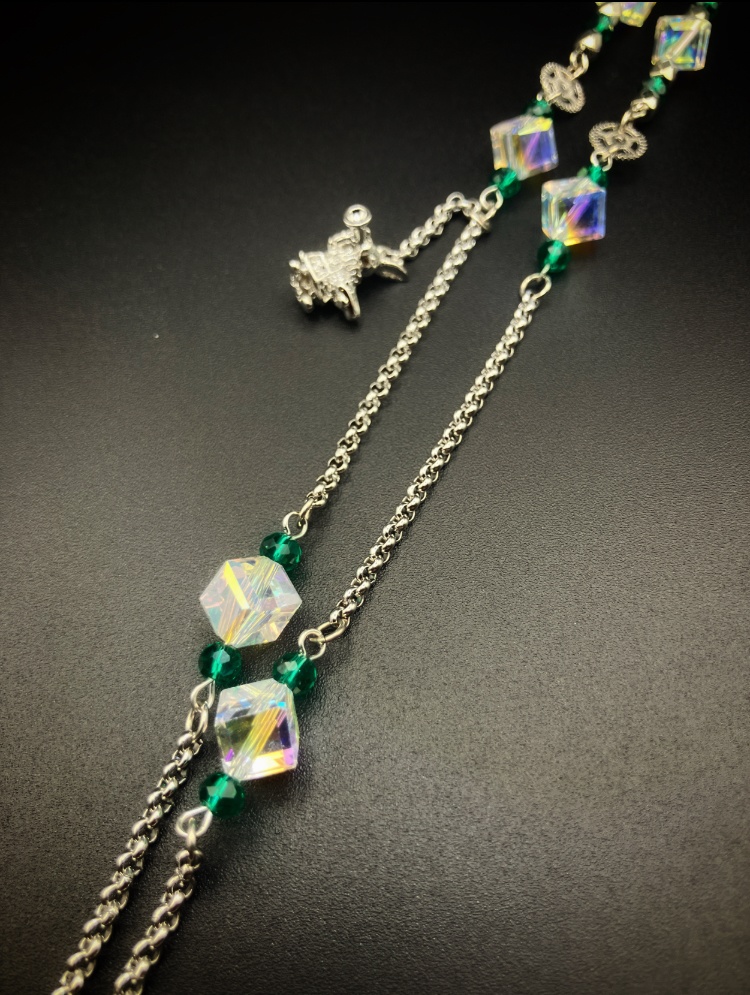 【メガネチェーン】グリーン×シルバー ニッケルフリー ハンドメイド