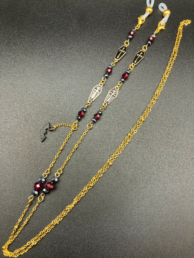 【メガネチェーン】レッド×ゴールド (ニッケルフリー)ハンドメイド