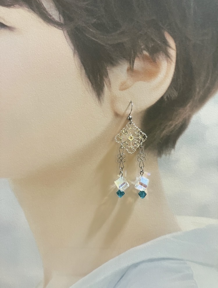 【ピアス イヤリング】ブルー×シルバー ハンドメイド ニッケルフリー