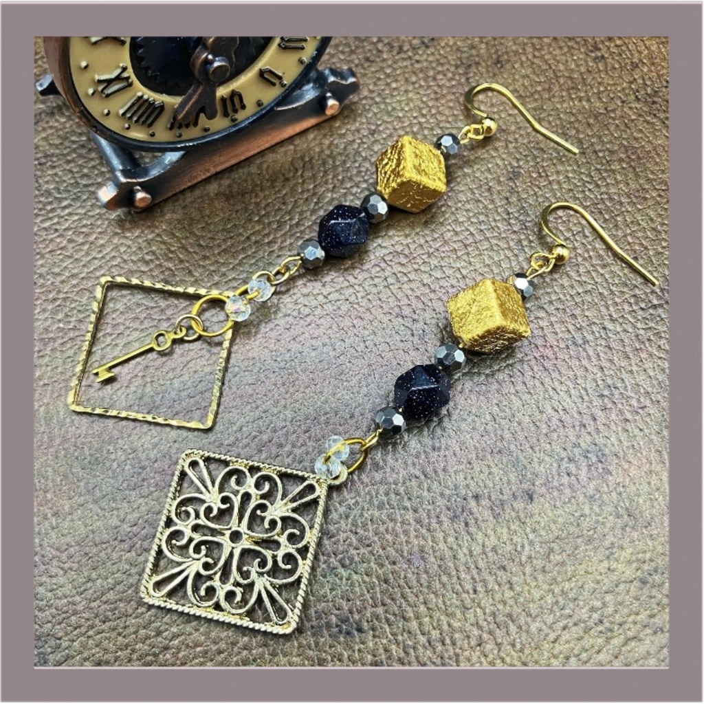 【ピアス イヤリング】ブラック×ゴールド ハンドメイド ニッケルフリー