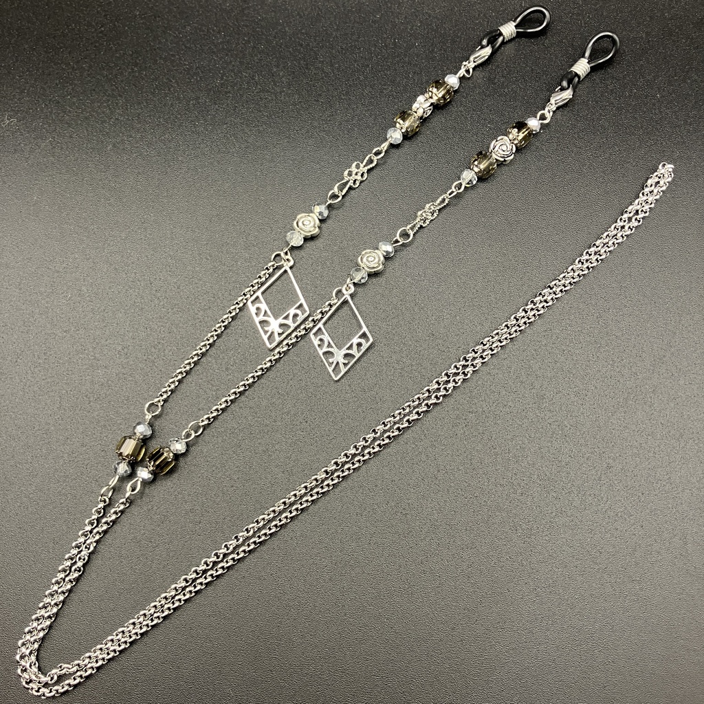 【メガネチェーン】ブラック×シルバー (ニッケルフリー)ハンドメイド
