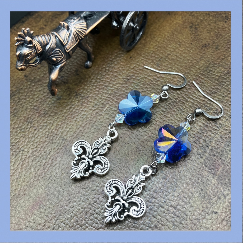 【ピアス イヤリング】ブルー×シルバー　ハンドメイド　ニッケルフリー