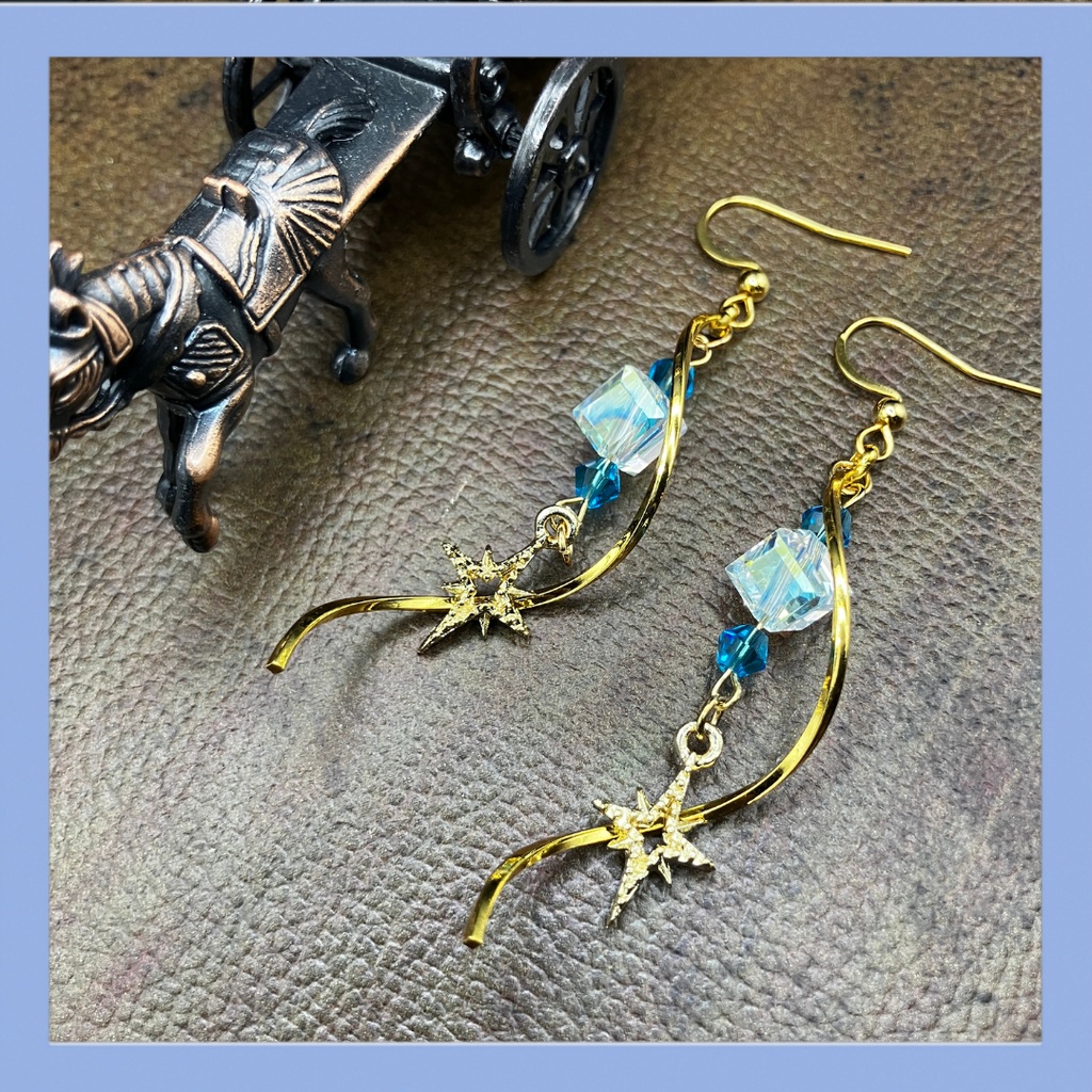 【ピアス イヤリング】ブルー×ゴールド　ハンドメイド　ニッケルフリー