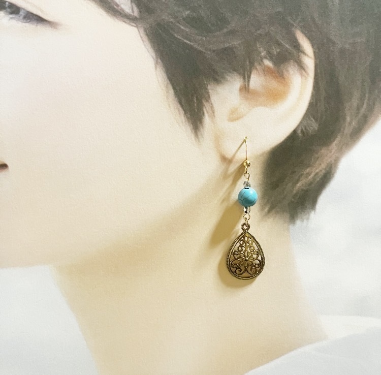 【ピアス イヤリング】ブルー×ゴールド ハンドメイド ニッケルフリー