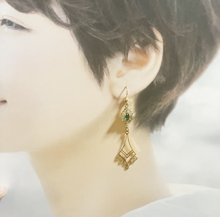 【ピアス イヤリング】グリーン×シルバー ハンドメイド ニッケルフリー