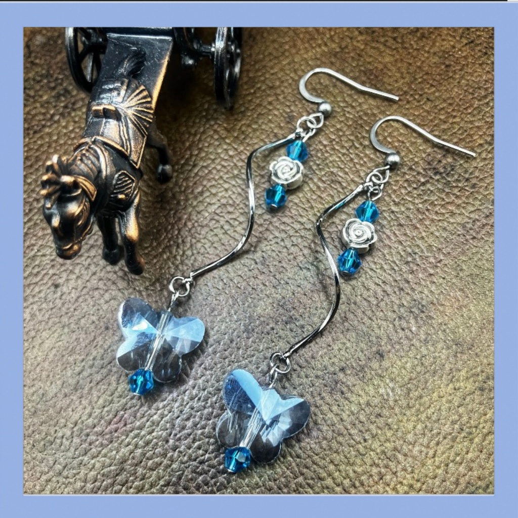 【ピアス イヤリング】ブルー×シルバー ハンドメイド ニッケルフリー