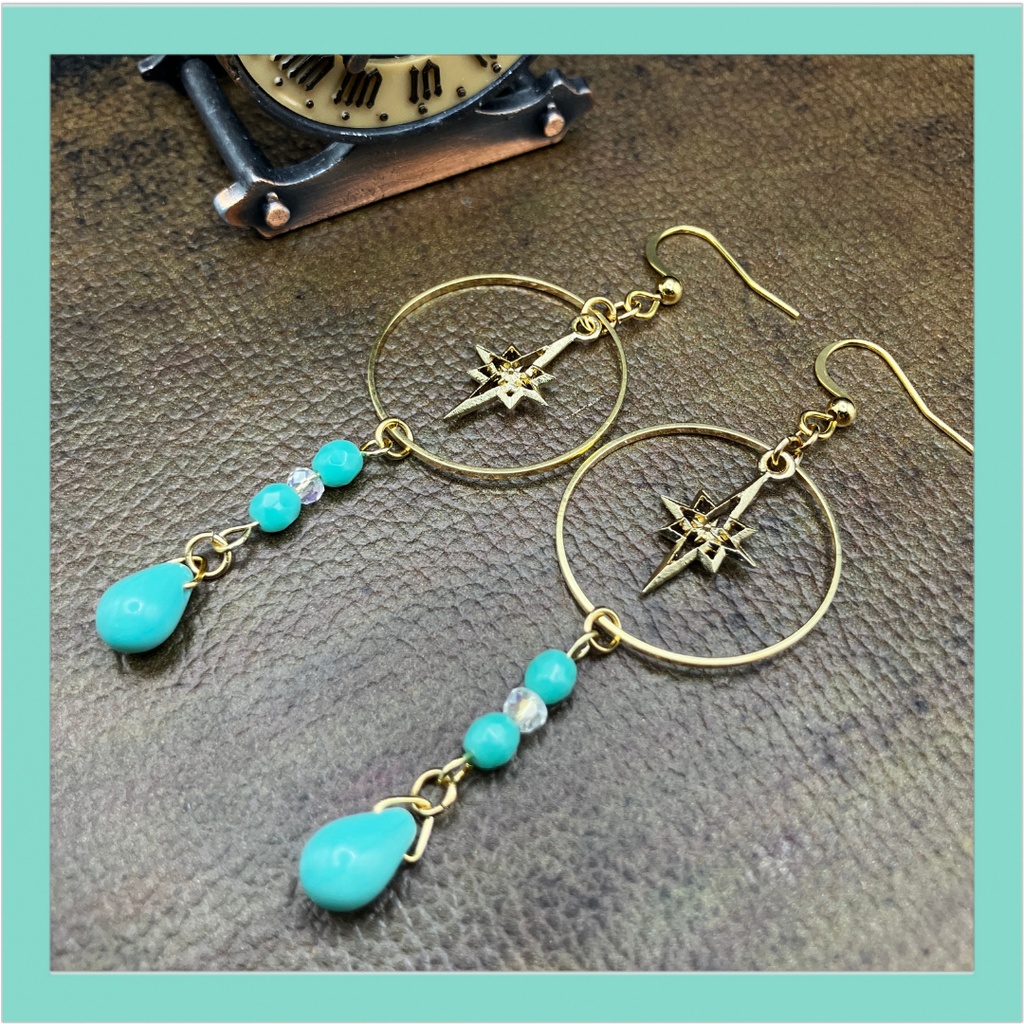 【ピアス イヤリング】ミントグリーン×ゴールド　ハンドメイド　ニッケルフリー