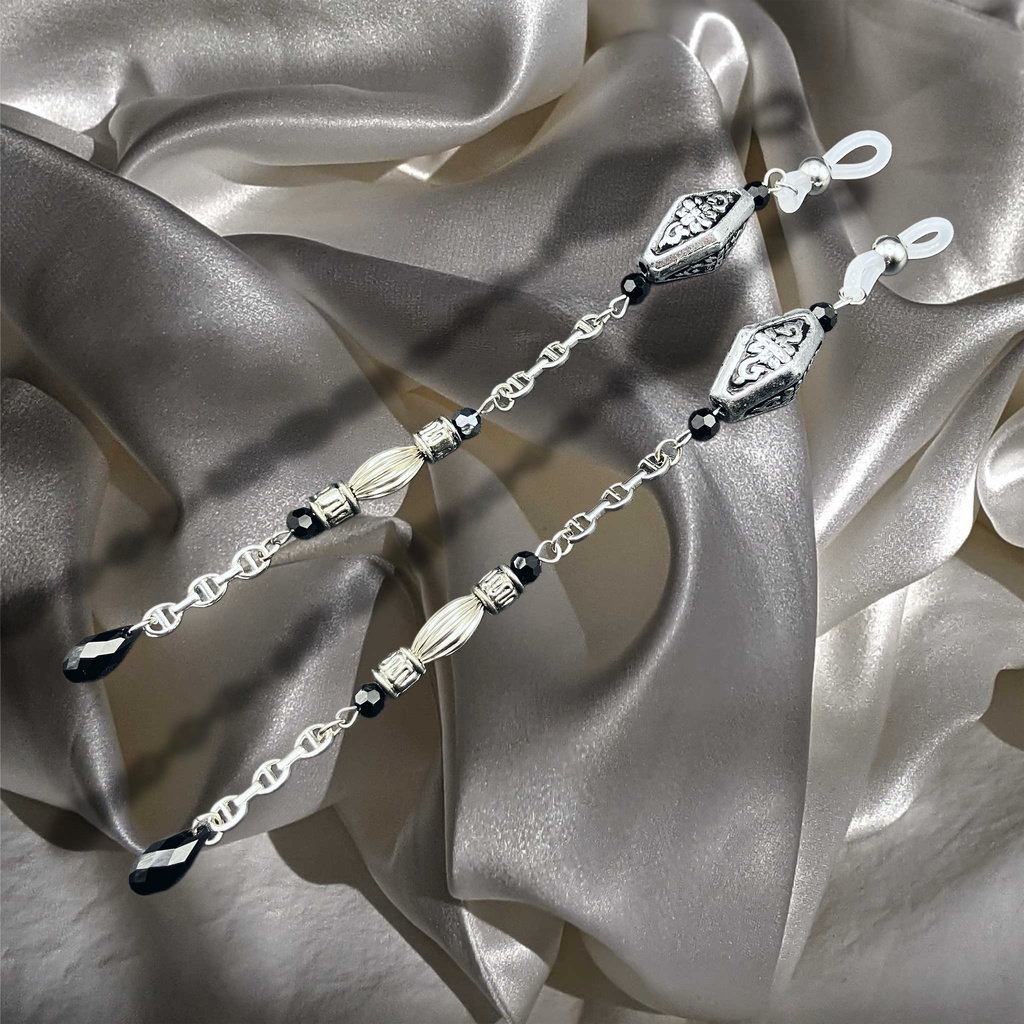 【メガネチャーム】ブラック×シルバー (ニッケルフリー)ハンドメイド