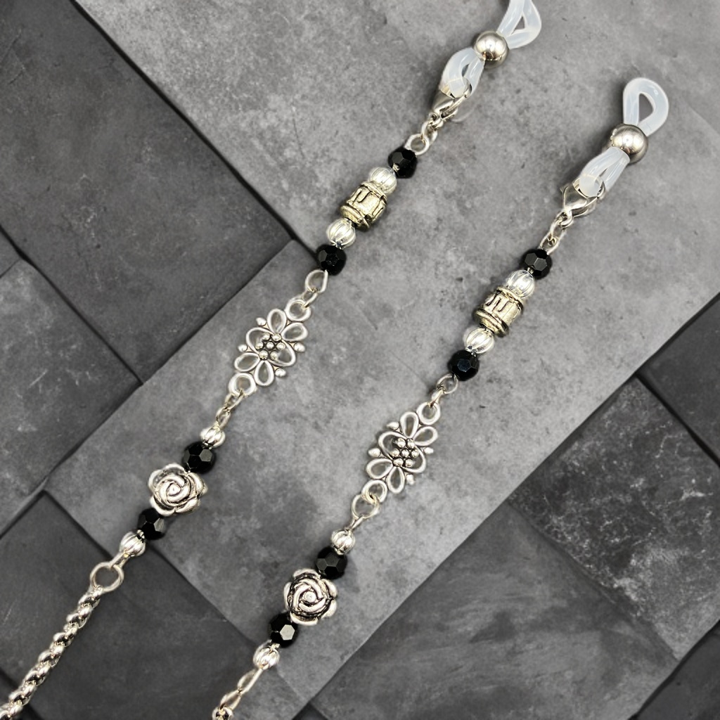 【メガネチェーン】ブラック×シルバー　(ニッケルフリー)ハンドメイド