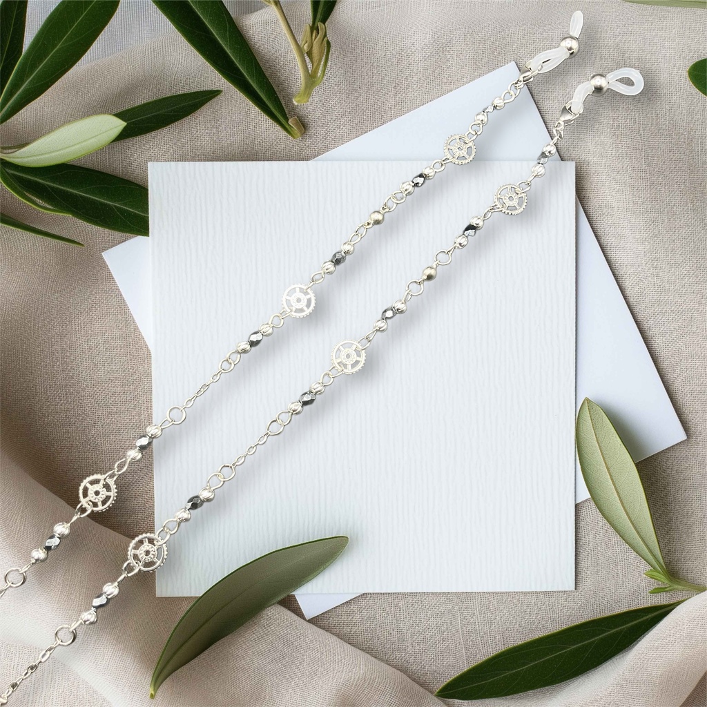 【メガネチェーン】ブラック×シルバー　(ニッケルフリー)ハンドメイド