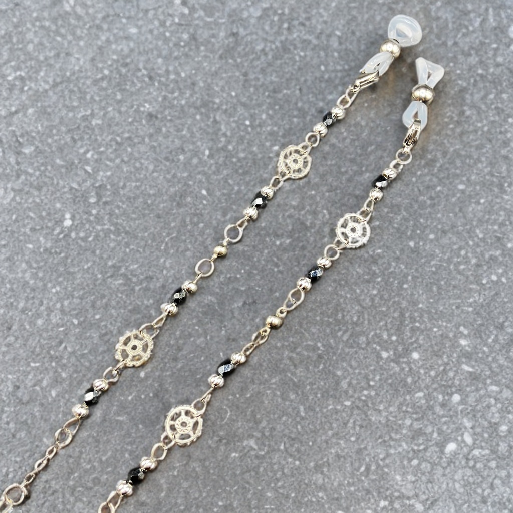 【メガネチェーン】ブラック×シルバー　(ニッケルフリー)ハンドメイド