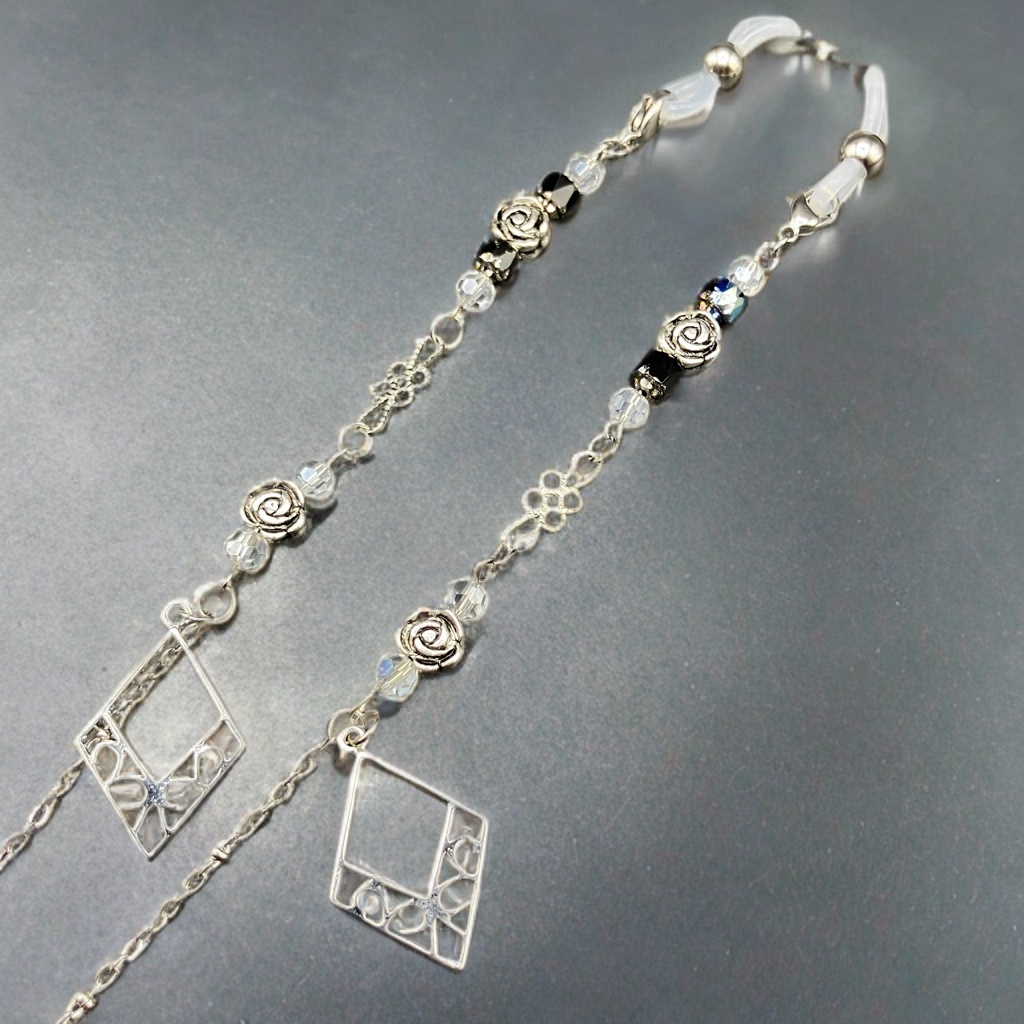 【メガネチェーン】ブラック×シルバー (ニッケルフリー)ハンドメイド