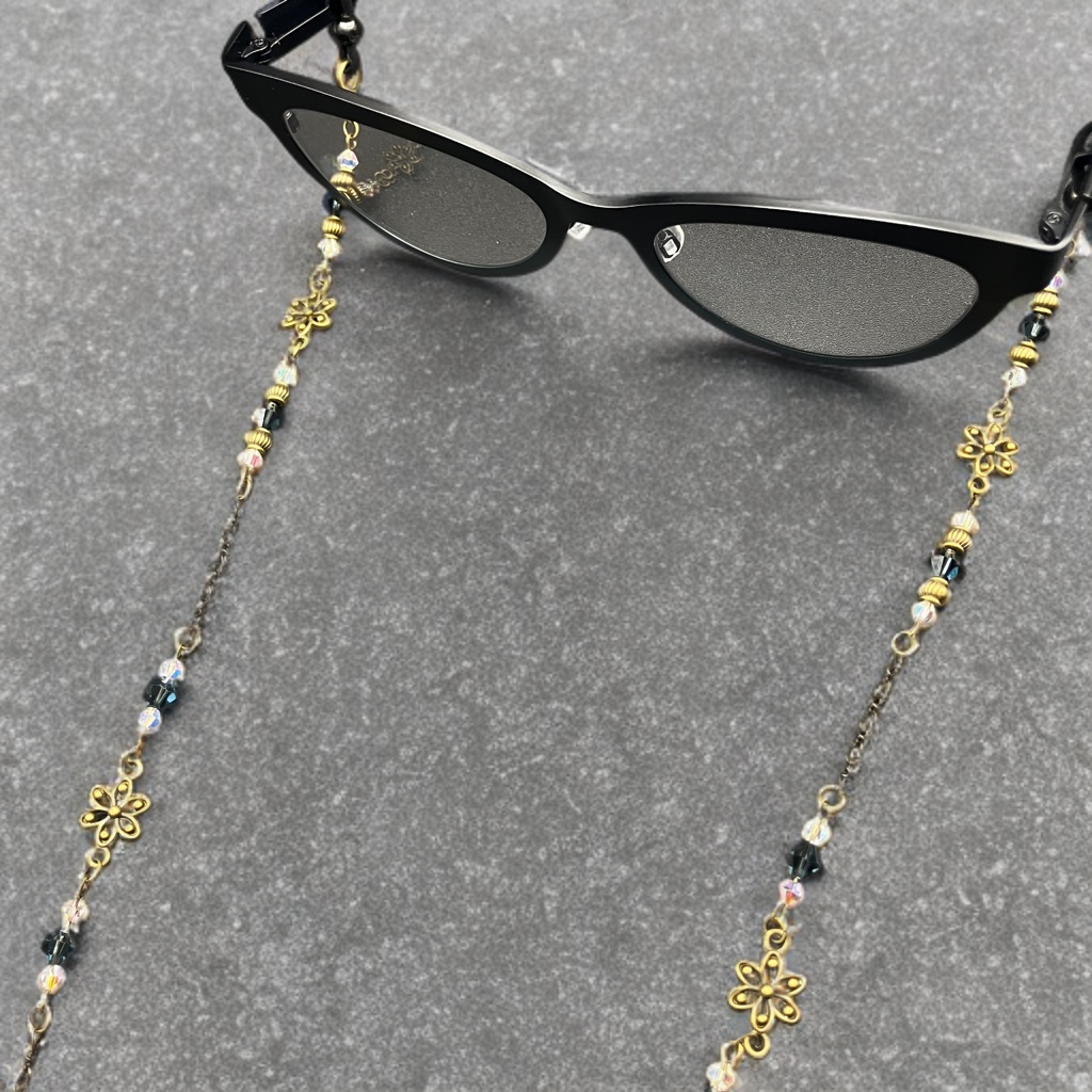 【メガネチェーン】ブラック×金古美 ハンドメイド