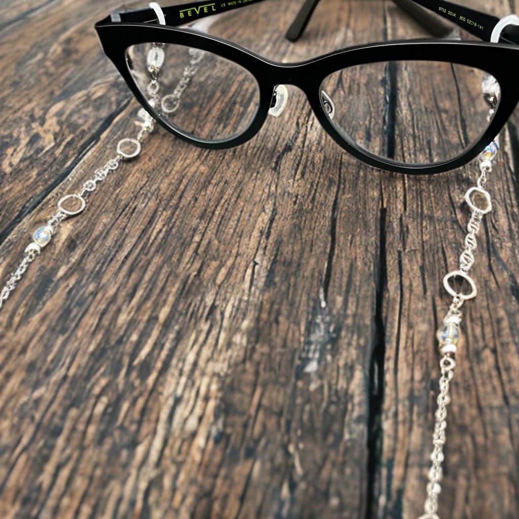 【メガネチェーン】クリア×シルバー (ニッケルフリー)ハンドメイド