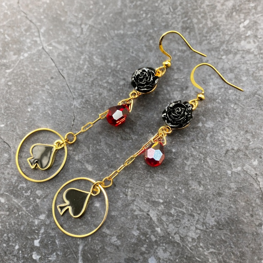 【ピアス イヤリング】レッド×ゴールド　ハンドメイド　ニッケルフリー