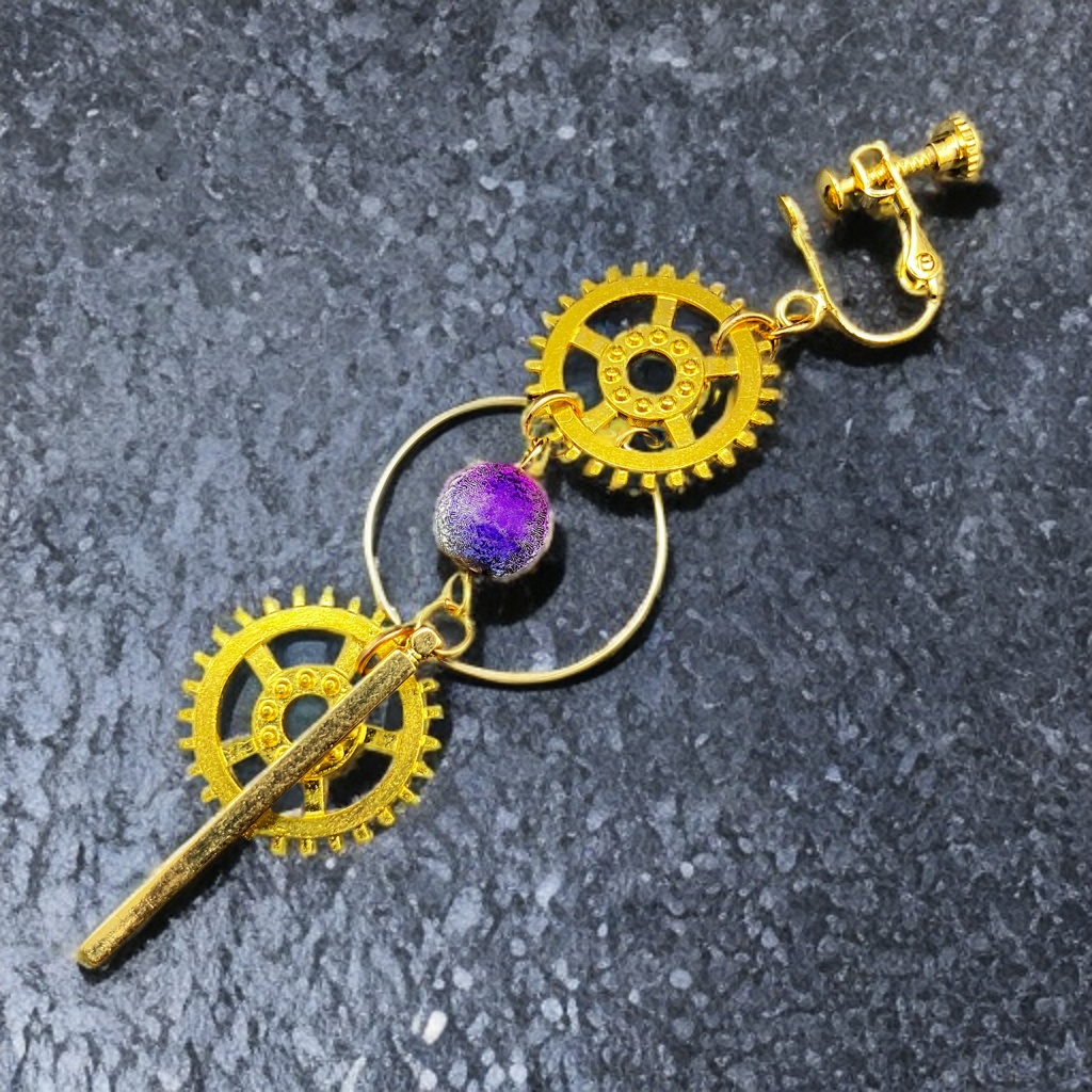 【3/20 アルトヴァリエで先行販売　後日BOOTHで通販予定】片耳イヤリング アシンメトリー ピアス穴不要　金属アレルギー対応　個性派アクセ　歯車　スチームパンク　紫　パープル