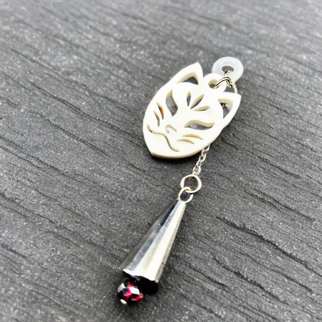 メガネチャーム メガネアクセサリー ファンタジー 個性的 推し活 ホワイト 和風 狐 キツネ