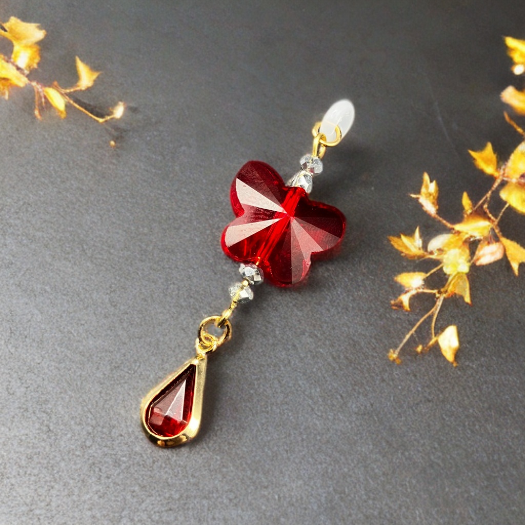 メガネチャーム　メガネアクセサリー　ファンタジー　個性的　推し活　レッド　かわいい　蝶々