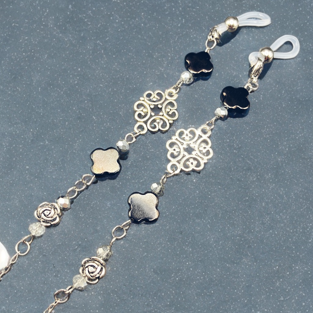 メガネチェーン　グラスコード　金属アレルギー対応　サージカルステンレス　ニッケルフリー　個性的　かっこいい